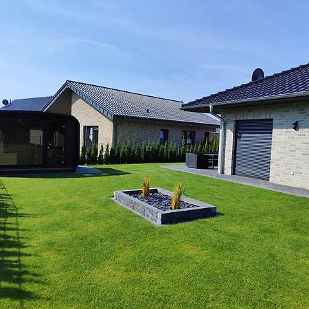 Ferienhaus Devilina Mit Sauna Am Harkebruegger See Barssel  エクステリア 写真